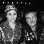 а хлыстал и плетос