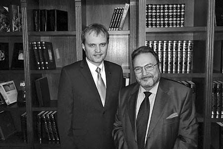 Президент с Губаревым