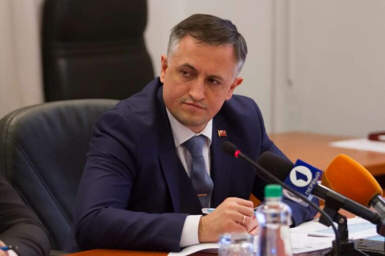 Проблемы и преобразования: сфера ЖКХ