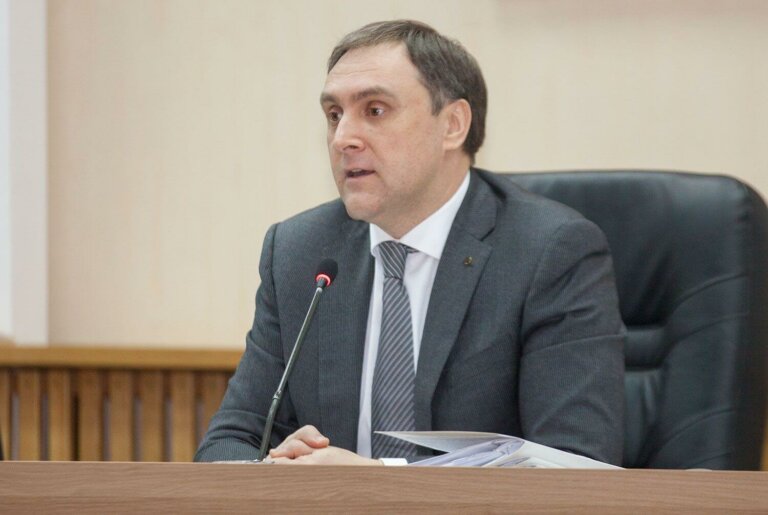 Весенняя пора законотворчества