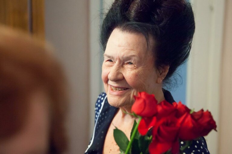 Вам дарим доброту и радость