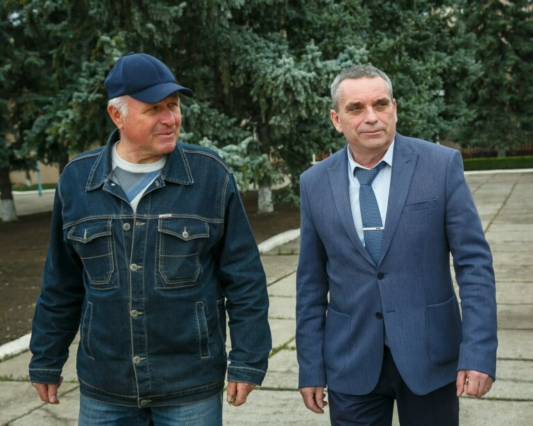 Жить на своей земле