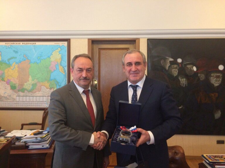 Диалог парламентариев