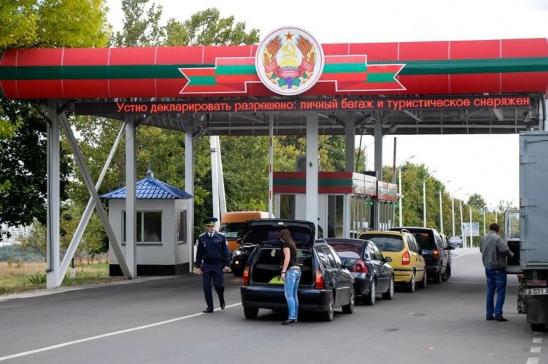 На границе становится проще