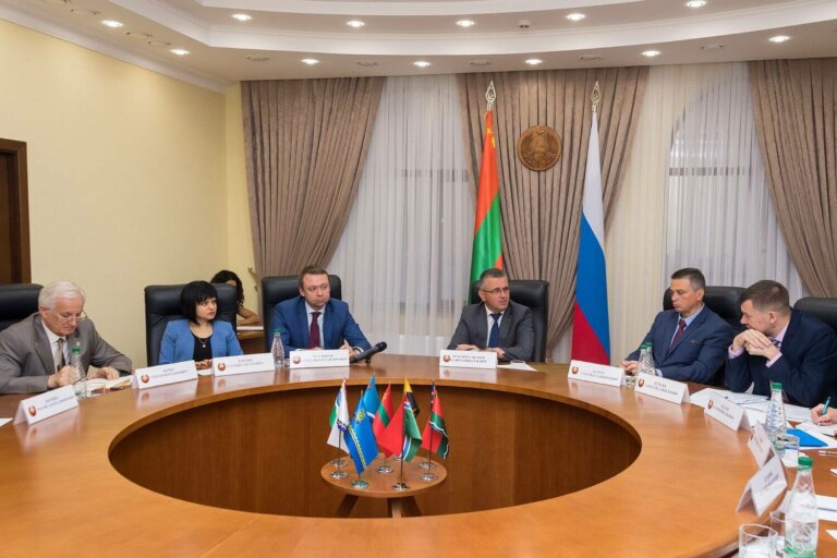 Основополагающим в любом деле является человеческий фактор