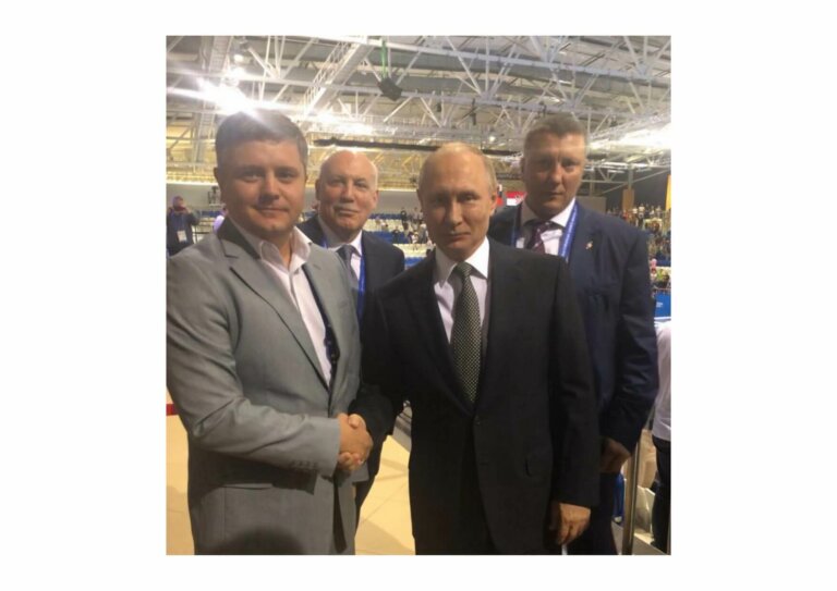 Президент Путин любит спорт!