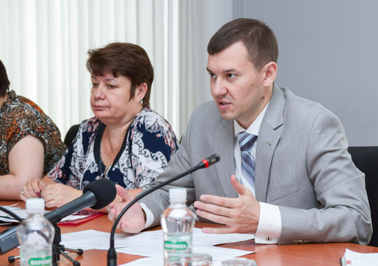 О поддержке молодежи и развитии спорта