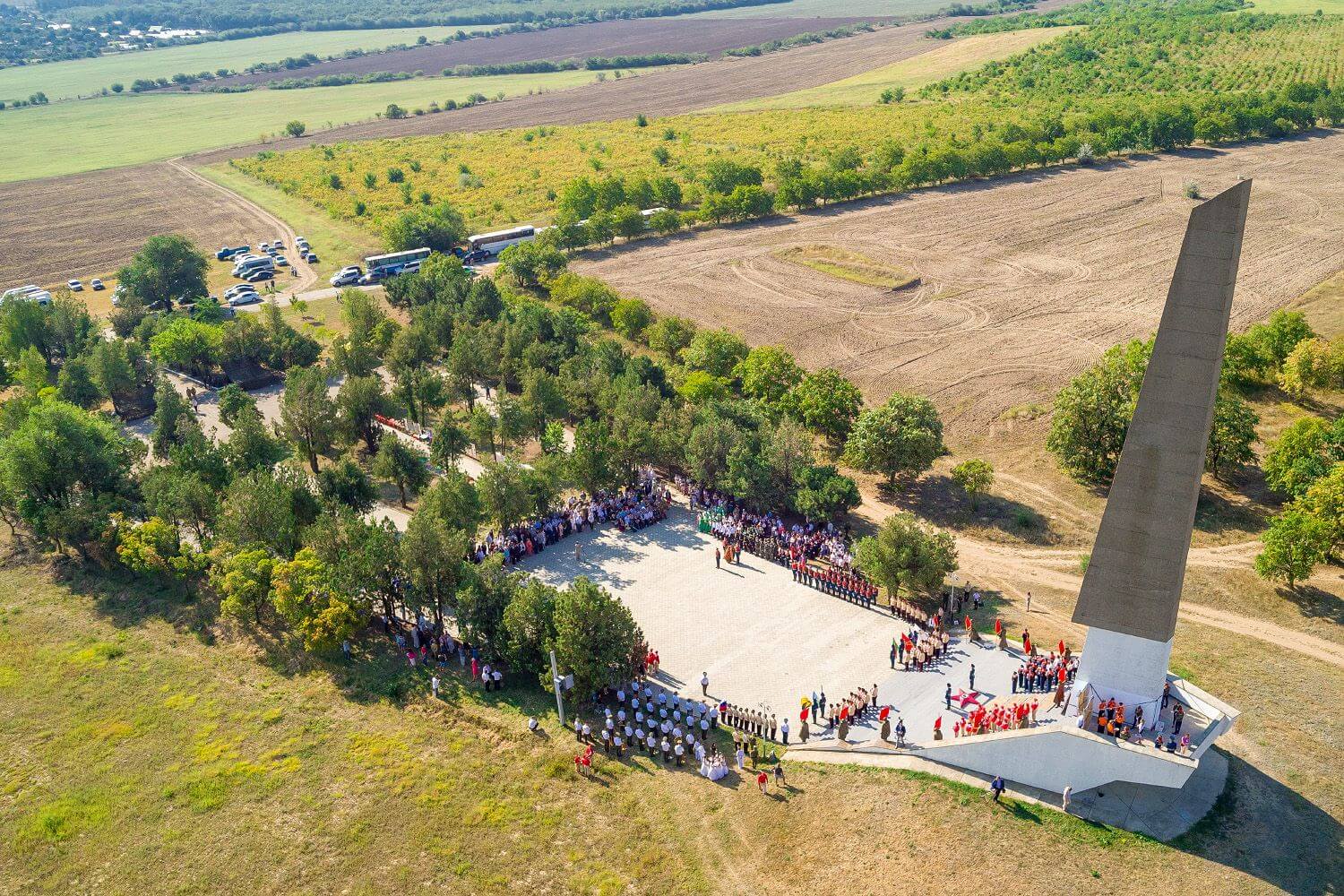 051056049054055_президент