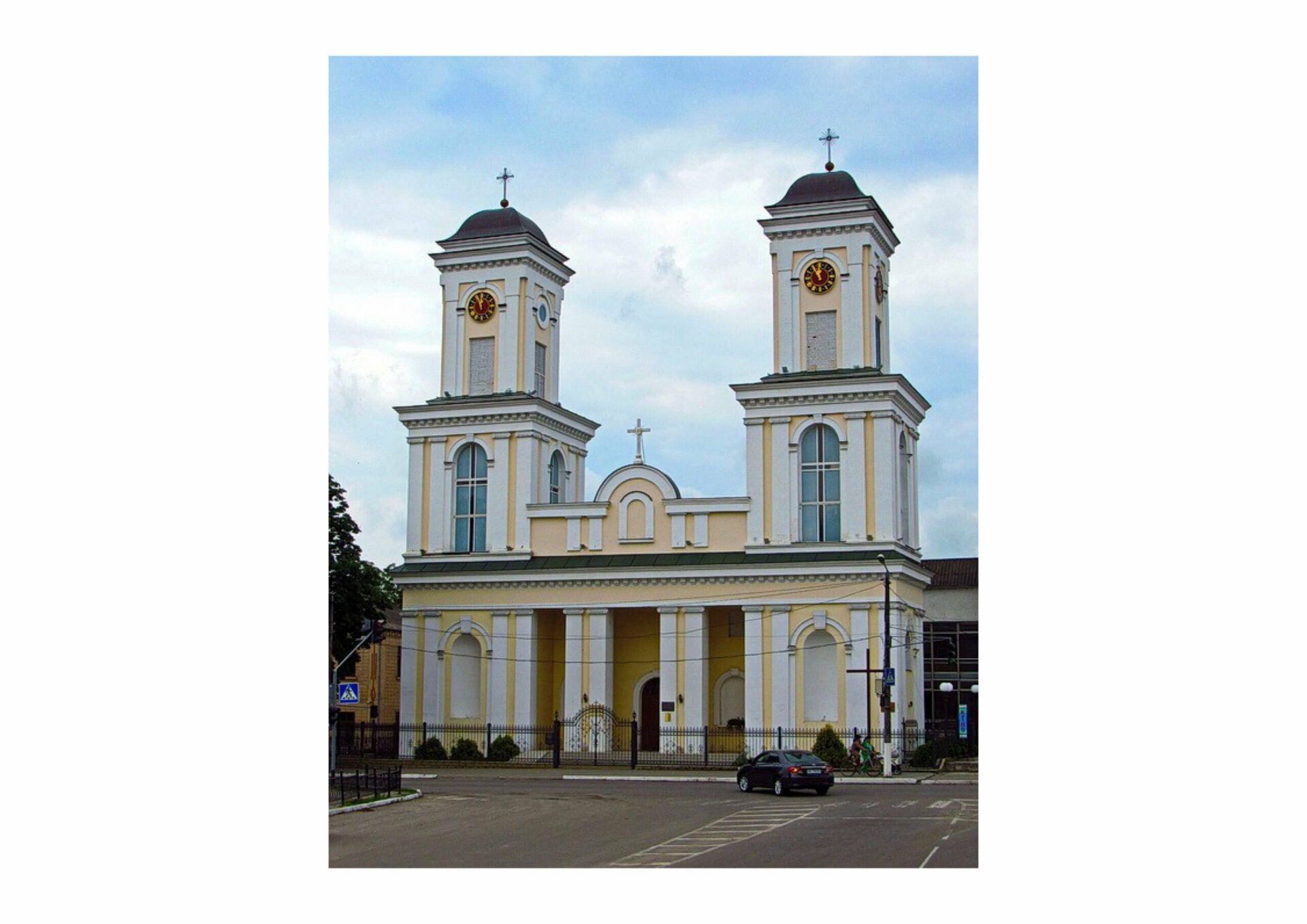 костел немиров