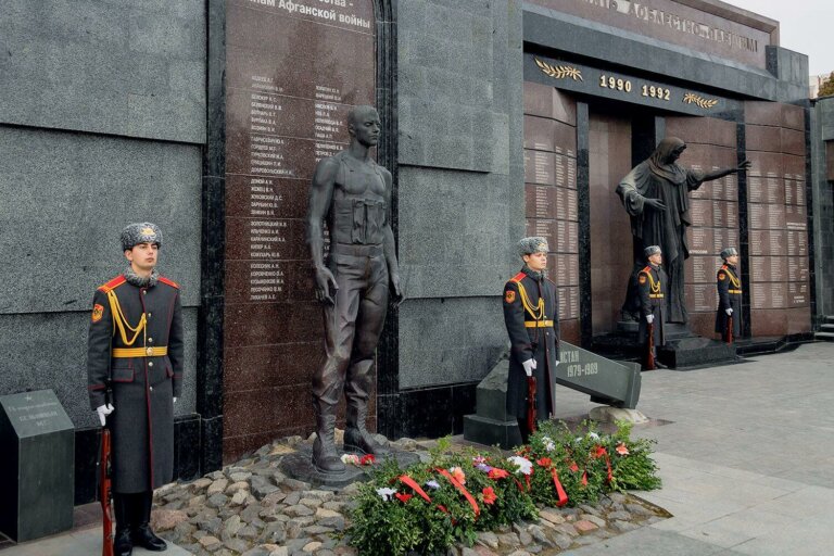 В наших сердцах