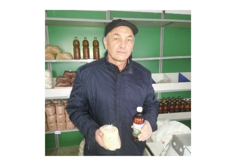 Мука и масло от «ХЛЕБОДАРА»