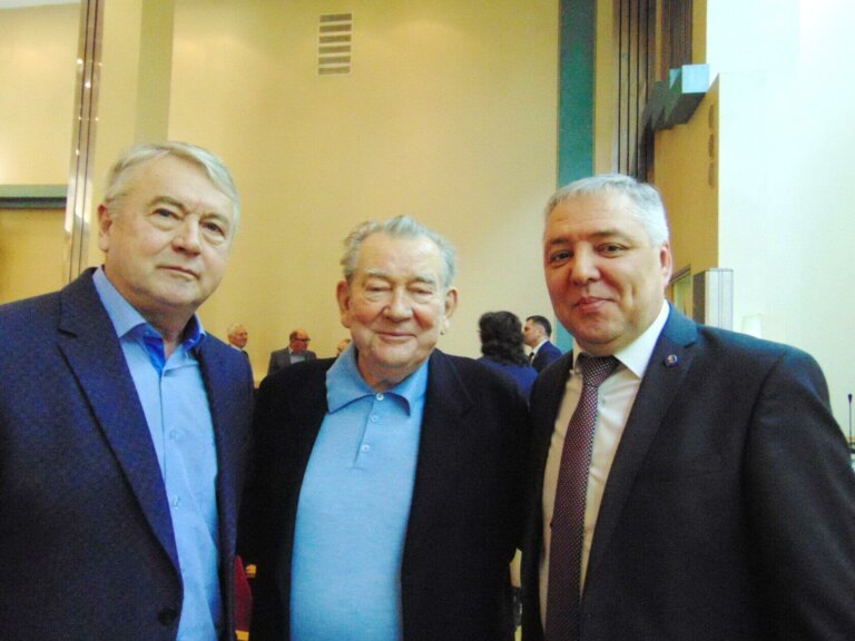Стальной юбилей