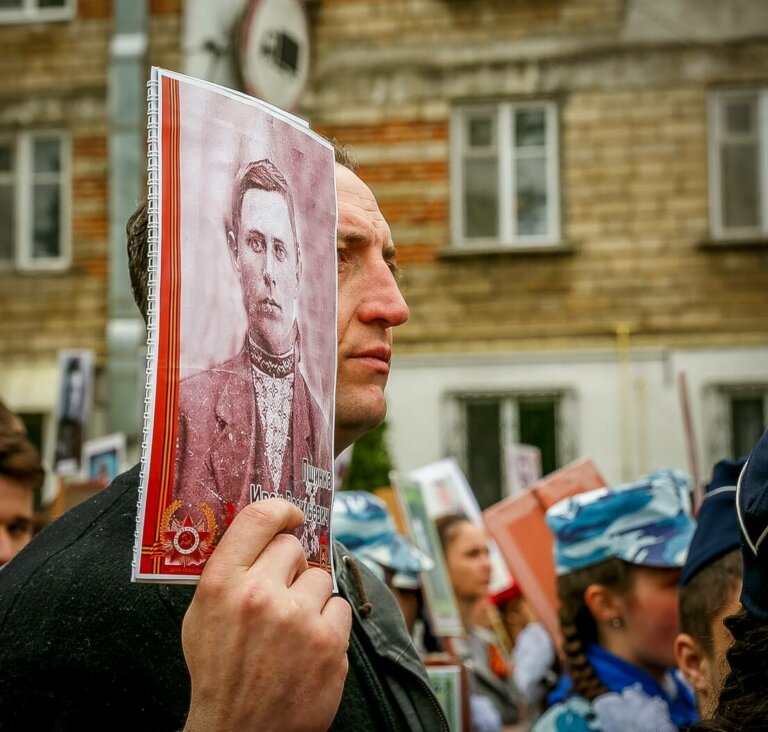 «Бессмертный полк» бессмертен рядом с нами