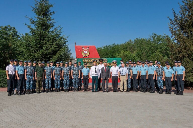 Выпуск офицеров милиции