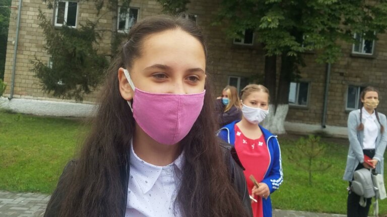 Теперь среди кадет и девочки