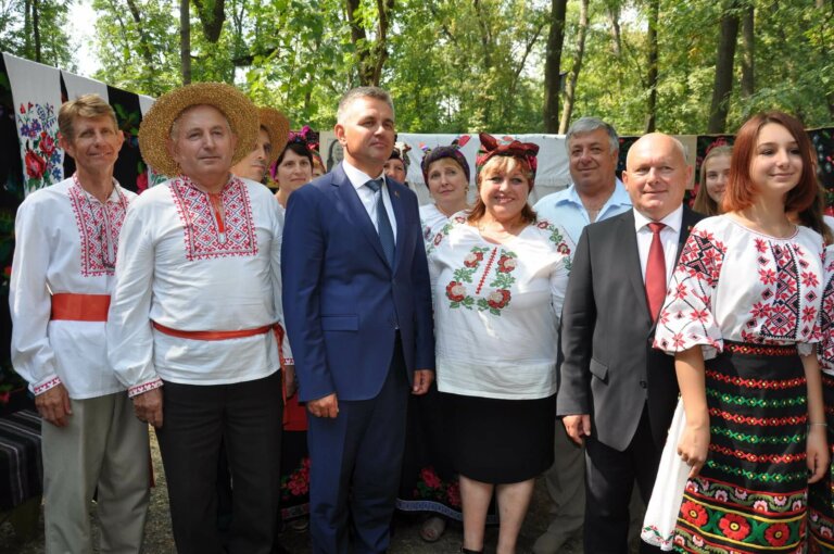 Живет село и верит в будущее …