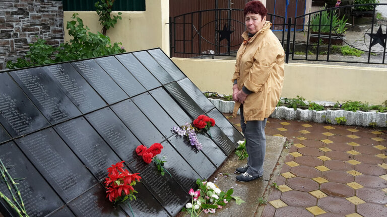 Солдат хотел домой вернуться …