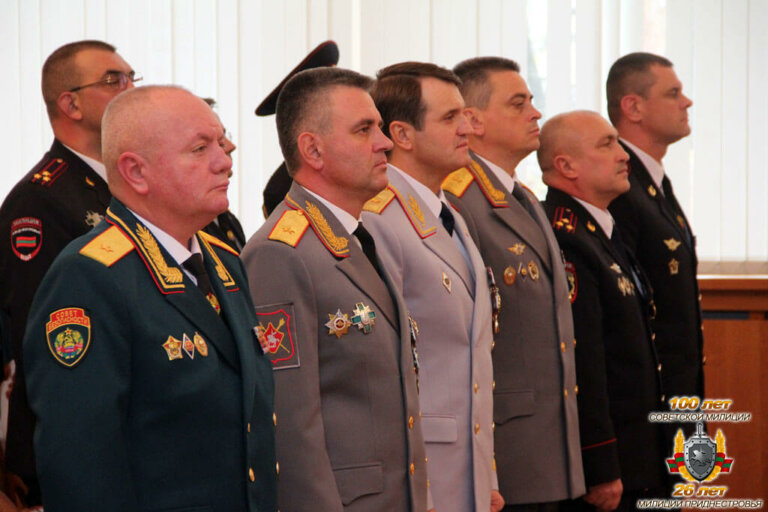 Уважаемы сотрудники органов внутренних дел! Дорогие ветераны!