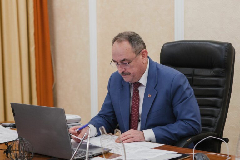Бюджет-2021 принят в первом чтении