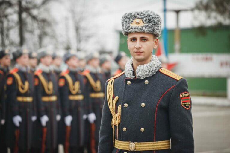 Служа отечеству