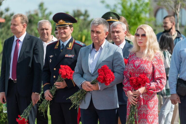 Защитник земли русской