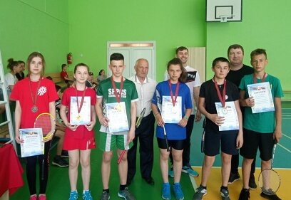 Бадминтон httpwww tirassport org