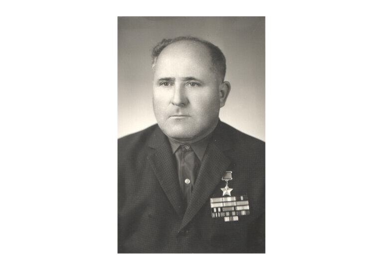 В память о герое