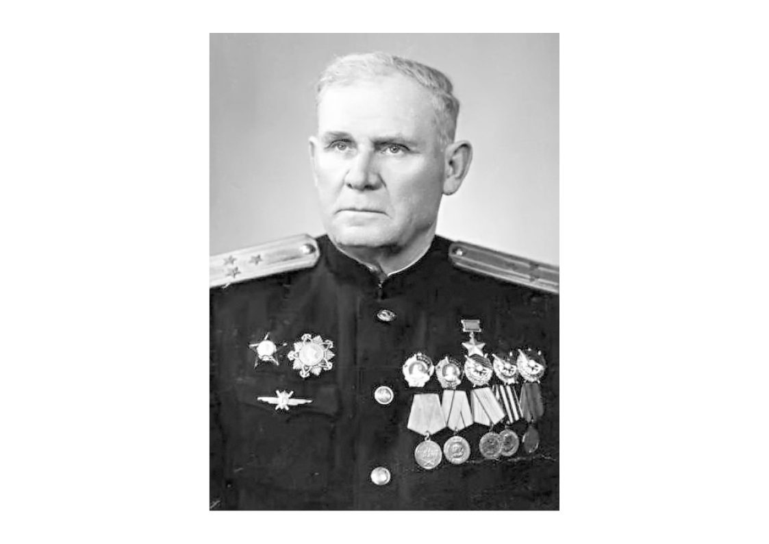 Георгий_Георгиевич_Черниенко послевоенная фотография 1