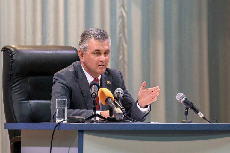 У молодёжи есть чему поучиться