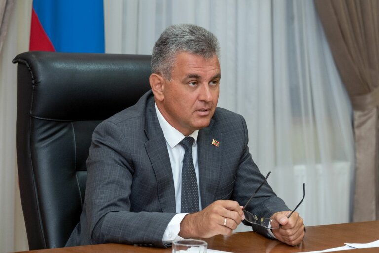 Вместе с Россией