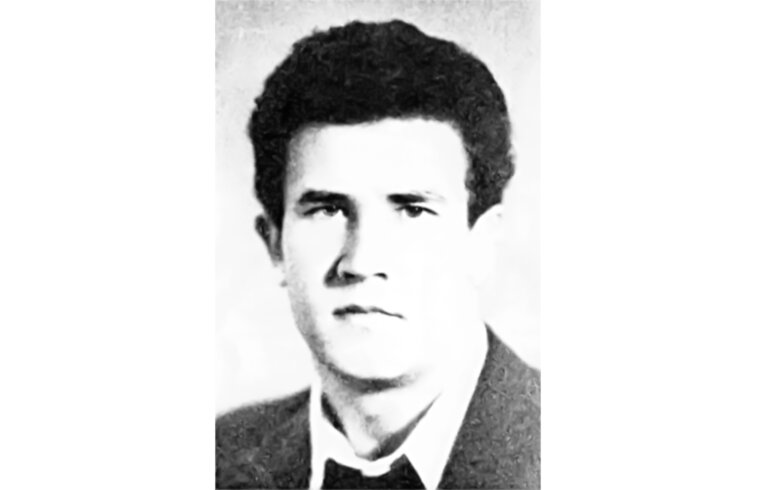 Никогда не прятался за спины друзей