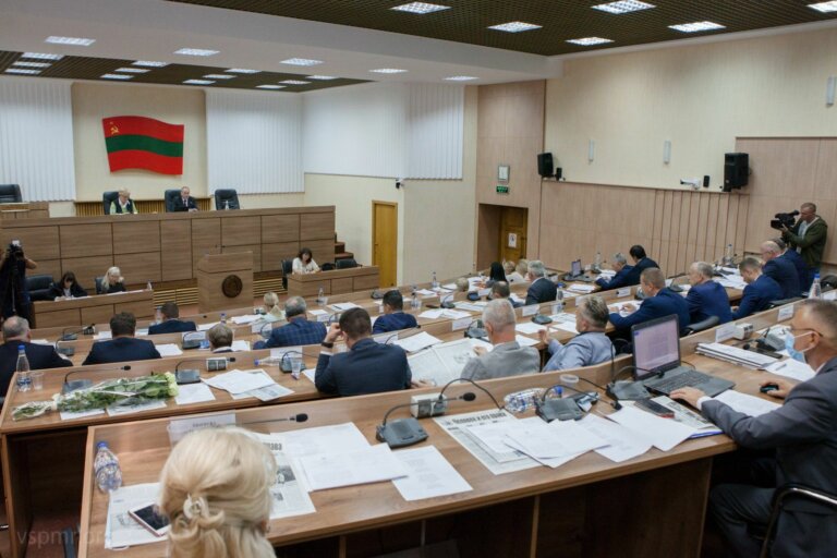 Первое постканикулярное