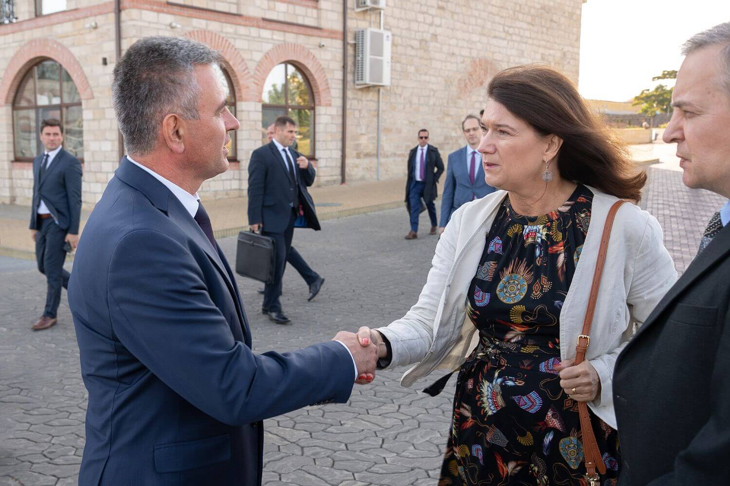 Анн Линде пресс служба президента