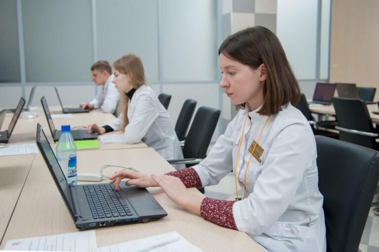 В рамках тесного сотрудничества