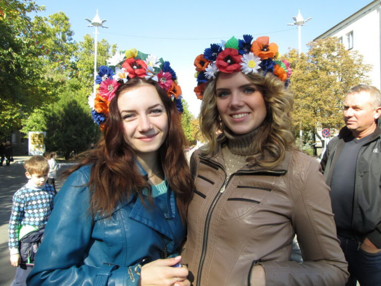 Город мой, ты с каждым днем моложе