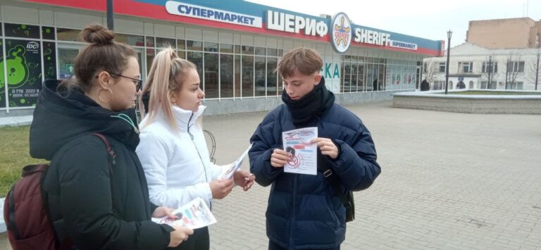 Нам нужно больше площадок для общения