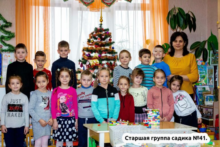 Как в Дедушке Морозе дети узнали Зину