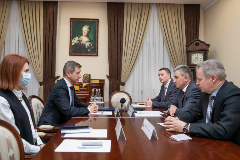 О переговорном процессе и международной обстановке