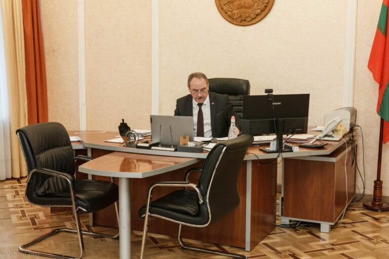 Выпускники ординатуры  должны отработать в госучреждениях