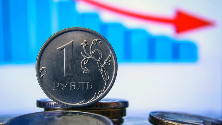Российский рубль: как сохранить его без рисков