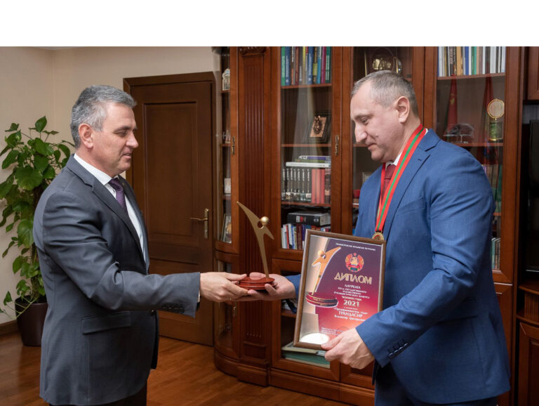 Трудом красив и славен человек
