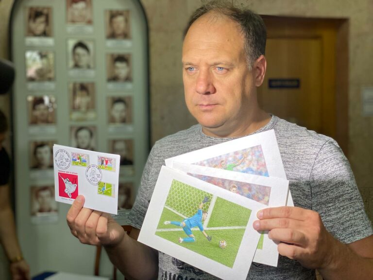 Филателия с футбольным уклоном