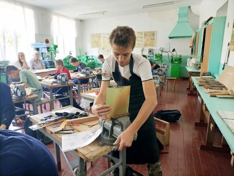Примерить роль токаря