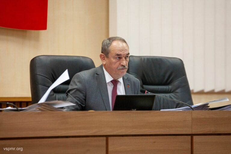 От корректировки бюджета до связи с избирателями