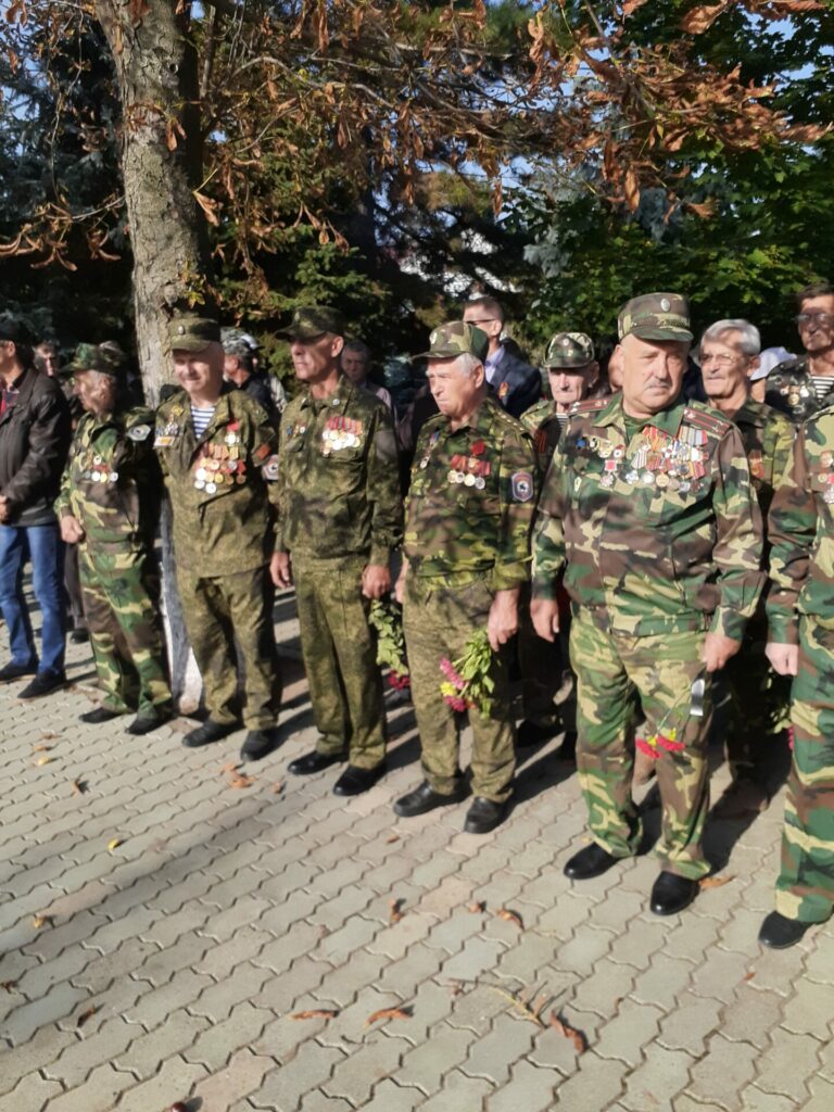 Подвиг гвардейцев – в памяти навечно
