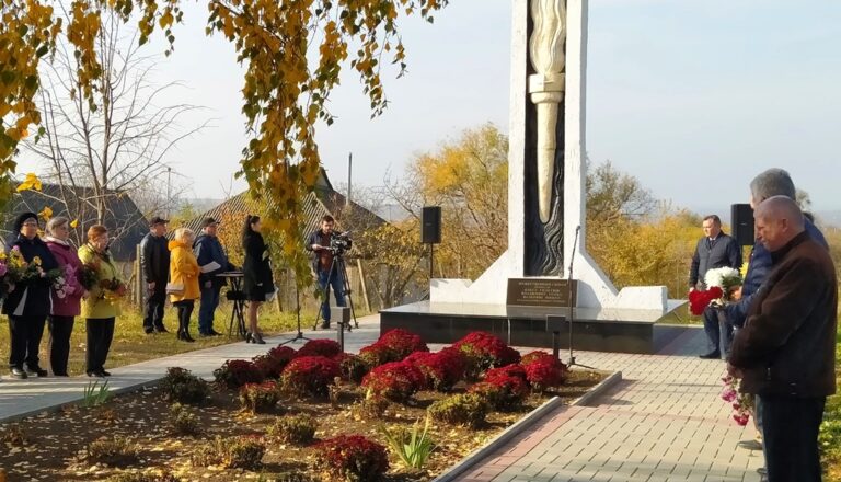 Мы помним всех, мы помним всё…
