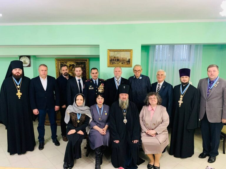 Не умолкну, не успокоюсь