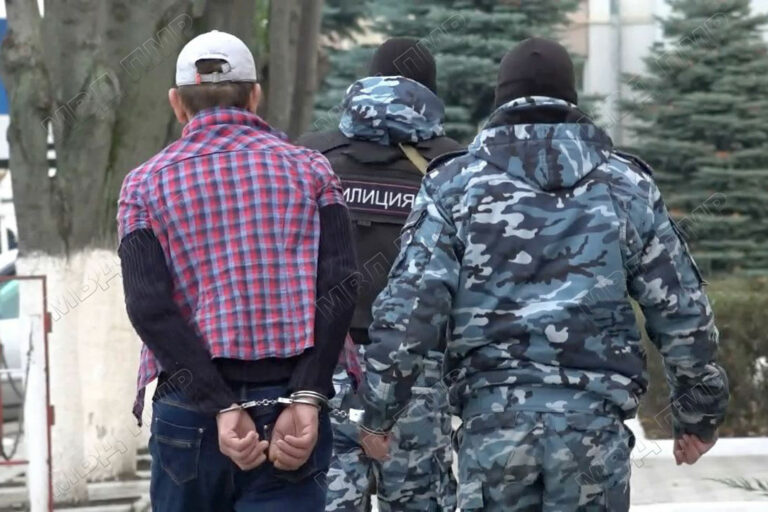Забил друга отца до смерти