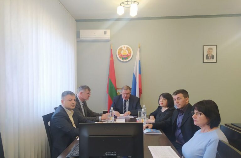 «Кожаный мяч», регата и спорт для всех