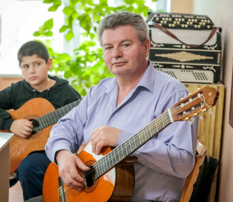 Больше чем учитель